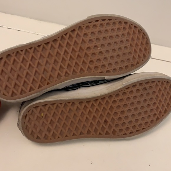 Floral vans - Picture 5 of 6